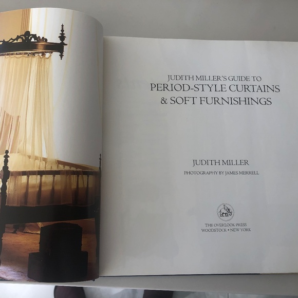 Judith Miller's Guide to Period-Style Curtains & Soft Furnishings I Hardcopy - Picture 2 of 7